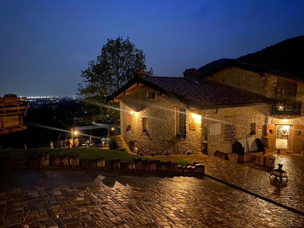 Agriturismo Ca' Fenile Alzano Lombardo Exterior foto